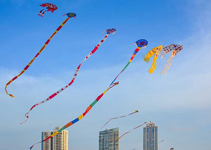 Learn to make a kite and fly it, Things to do in Sri Lanka, Travel and Tour Packages, Sri Lanka Holidays