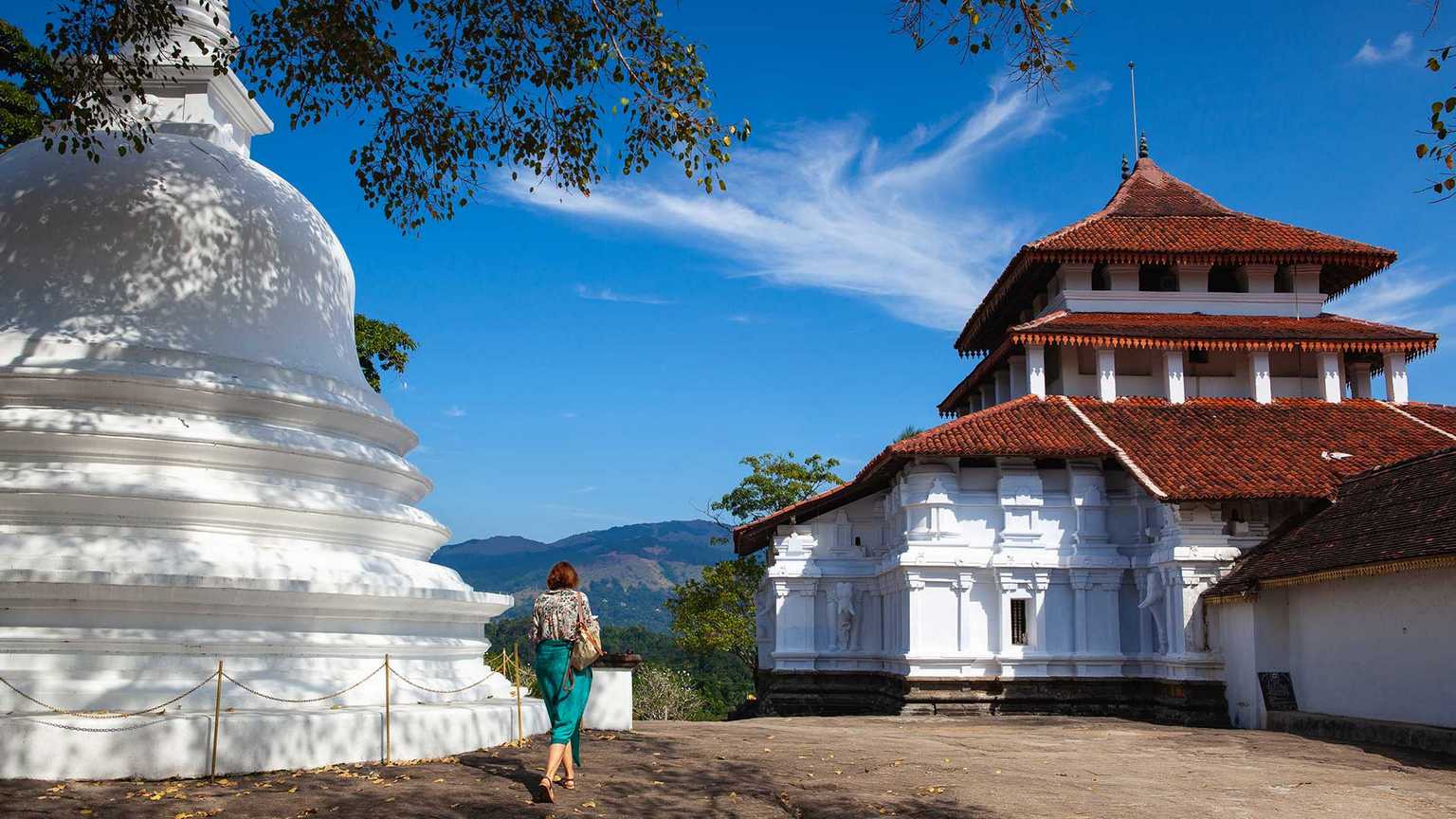 tour holidays to sri lanka